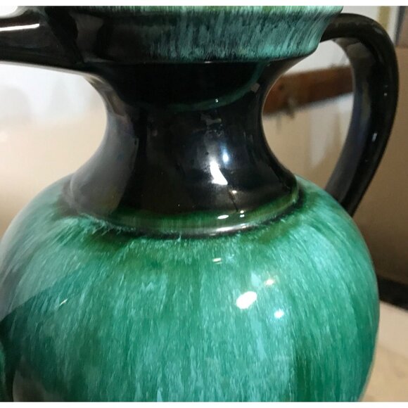 Blue Mountain Pottery Vase BMP Green Drip Glaze Double Handled MCM 12" Vintage - Picture 6 of 11